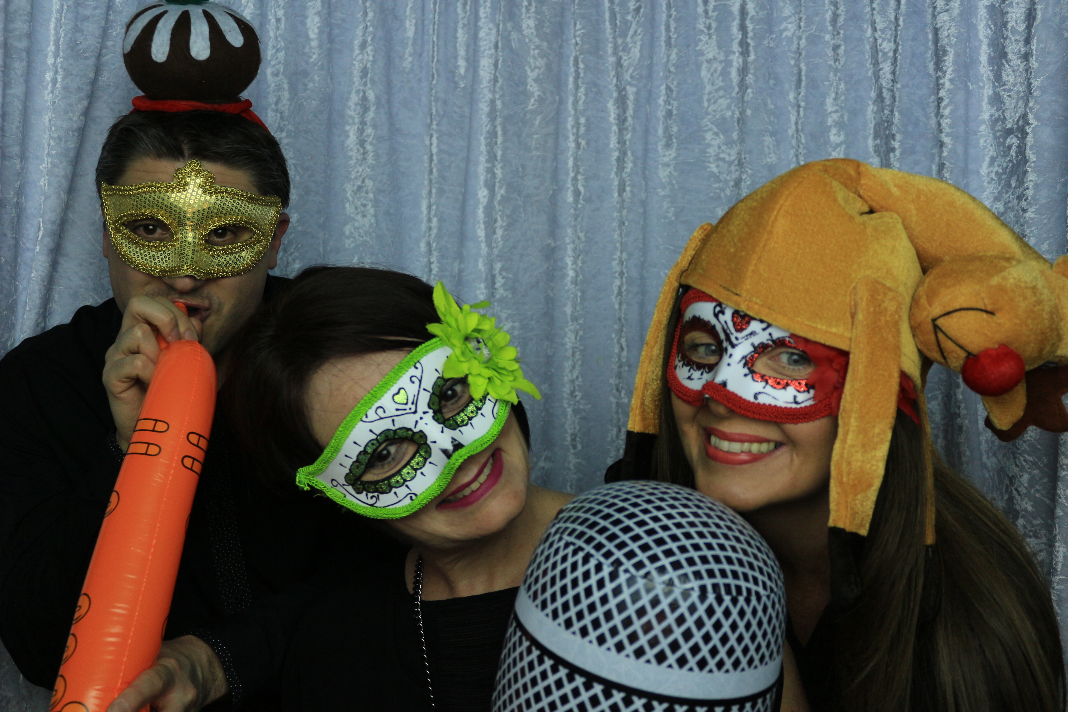 Saint Gobain Christmas Party 2018 - Images | View more photos from the event at gallery.partydelightsphotobooth.co.uk/u/PartyDelightsPhotoBooth/Saint-Gobain-Christmas-Party-2018-Images